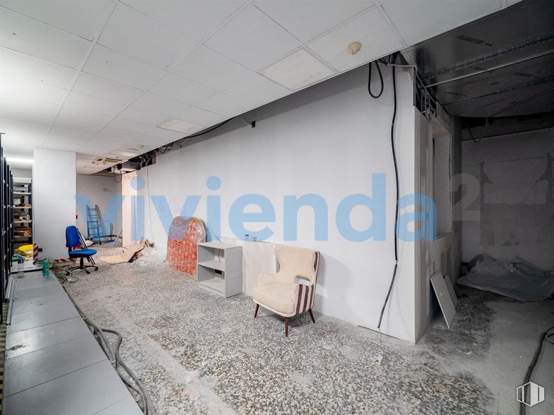 Retail for sale at Calle San Romualdo, San Blas - Canillejas, Madrid, 28037 with chair, building, interior design, flooring, floor, wall, art, ceiling, event and space around