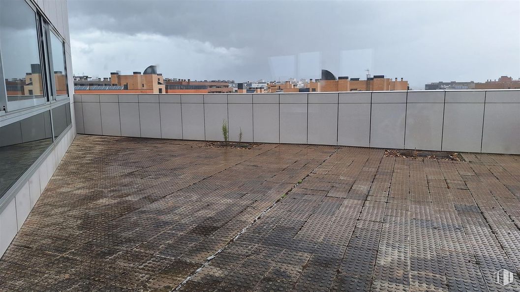 Oficina en venta en Glorieta Playa de San Lorenzo, 8, Barajas, Madrid, 28042 con material compuesto, edificio de gran altura, hormigón, azulejo, condominio, iluminación natural, paisaje urbano y sede alrededor