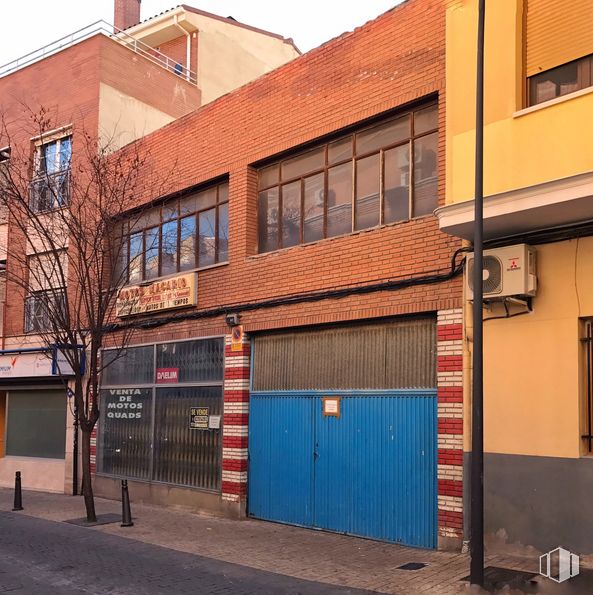 Nave en venta en Calle Ricardo de la Vega, 6, Getafe, Madrid, 28901 con ventana, edificio, propiedad, accesorio, albañilería, cielo, ladrillo, madera, barrio y pared alrededor