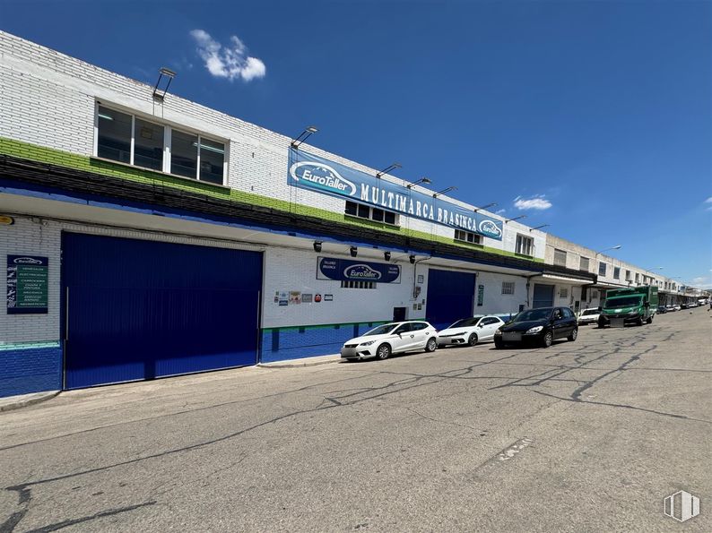 Nave en venta en Calle Impresores, 3, Getafe, Madrid, 28906 con coche, nube, luz de estacionamiento, cielo, rueda, vehículo, neumático, edificio, asfalto y neumático de automoción alrededor