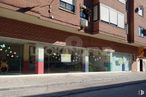 Retail for sale & for rent at Centro urbano, Talavera de la Reina, Toledo, 45600 with window, building, shade, plant, road surface, neighbourhood, wall, urban design, facade and sidewalk around