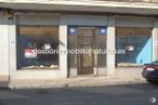 Retail for sale at Calle Virgen de las Angustias, Ávila, 05005 with car, building, window, fixture, font, facade, tints and shades, shade, city and asphalt around