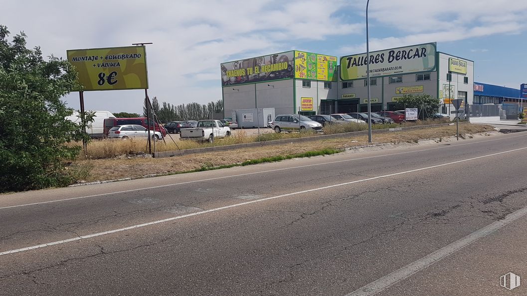 Suelo en venta en Calle Real, 1, Torrejón de la Calzada, Madrid, 28991 con edificio, cielo, nube, vehículo de motor, coche, luz de la calle, superficie de la carretera, asfalto, camión y vehículo alrededor