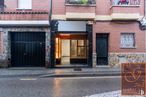 Local en venta en Calle San Juan, Daganzo de Arriba, Madrid, 28814 con ventana, puerta, edificio, propiedad, infraestructura, asfalto, planta, superficie de la carretera, arquitectura y madera alrededor