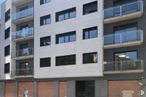 Retail for rent at Calle Independencia, 8, Segovia, 40002 with window, building, daytime, property, fixture, urban design, condominium, tower block, neighbourhood and composite material around