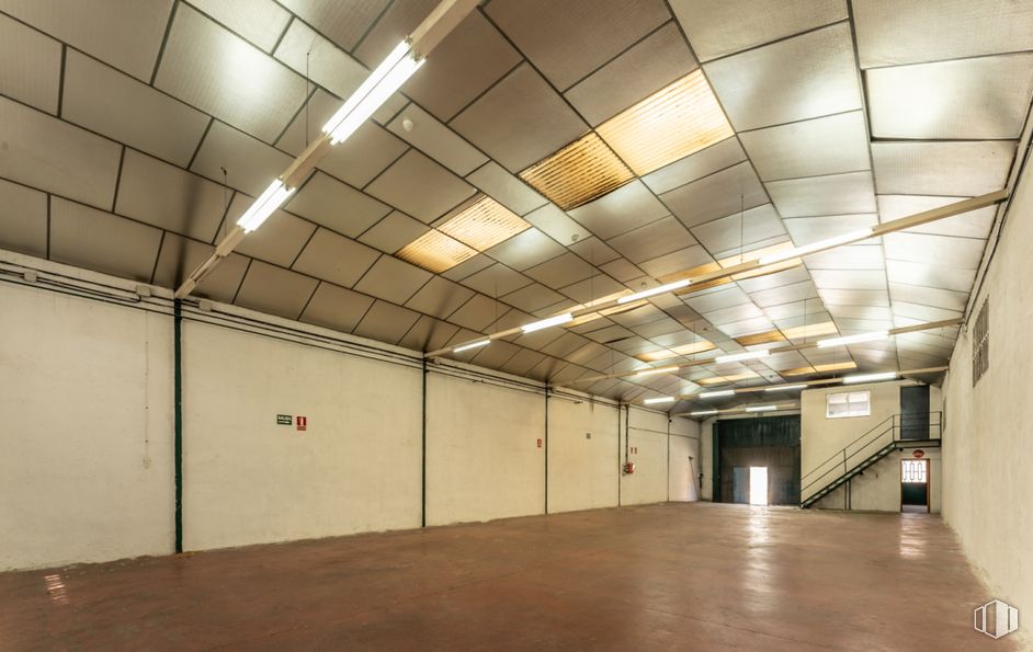 Nave en alquiler en Calle Río Alberche, 36, Humanes de Madrid, Madrid, 28970 con alumbrado, madera, edificio, hall, interiorismo, accesorio, suelo, suelos, ventana y techo alrededor