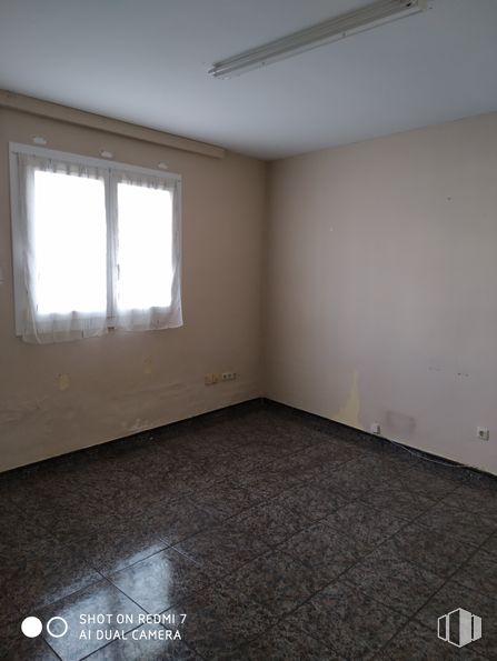 Local en alquiler en Avenida Rosario, 2, Dosbarrios, Toledo, 45311 con ventana, edificio, accesorio, madera, sombra, diseño de interiores, pintura, piso, pared y suelo alrededor