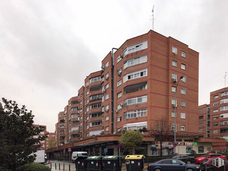 Local en alquiler en Calle Echegaray, Móstoles, Madrid, 28932 con coche, edificio, cielo, nube, rueda, neumático, ventana, vehículo, bloque de pisos y diseño urbano alrededor