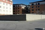 Land for sale at Zona centro, Ocaña, Toledo, 45300 with building, property, sky, window, fixture, land lot, architecture, neighbourhood, urban design and residential area around