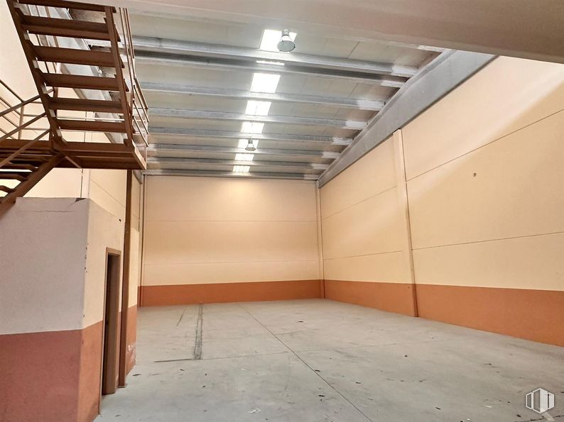 Nave en venta en Polígono Camporroso , Ciempozuelos, Madrid, 28350 con madera, suelos, suelo, techo, material de construcción, tinte para madera, hall, iluminación natural, escayola y contrachapado alrededor