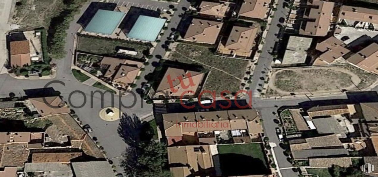 Land for sale at Centro urbano, Valverde del Majano, Segovia, 40140 with property, photograph, building, infrastructure, land lot, urban design, neighbourhood, residential area, landscape and public space around