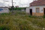 Land for sale at Calle San José, 4, Humanes de Madrid, Madrid, 28970 with window, house, door, plant, sky, land lot, cloud, vegetation, wall and grass around