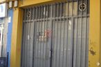 Local en venta en Zona Plaza la Ajadrea, Cuenca, 16004 con propiedad, edificio, accesorio, madera, puerta, barrio, pared, fachada, bienes raíces y puerta del vehículo alrededor