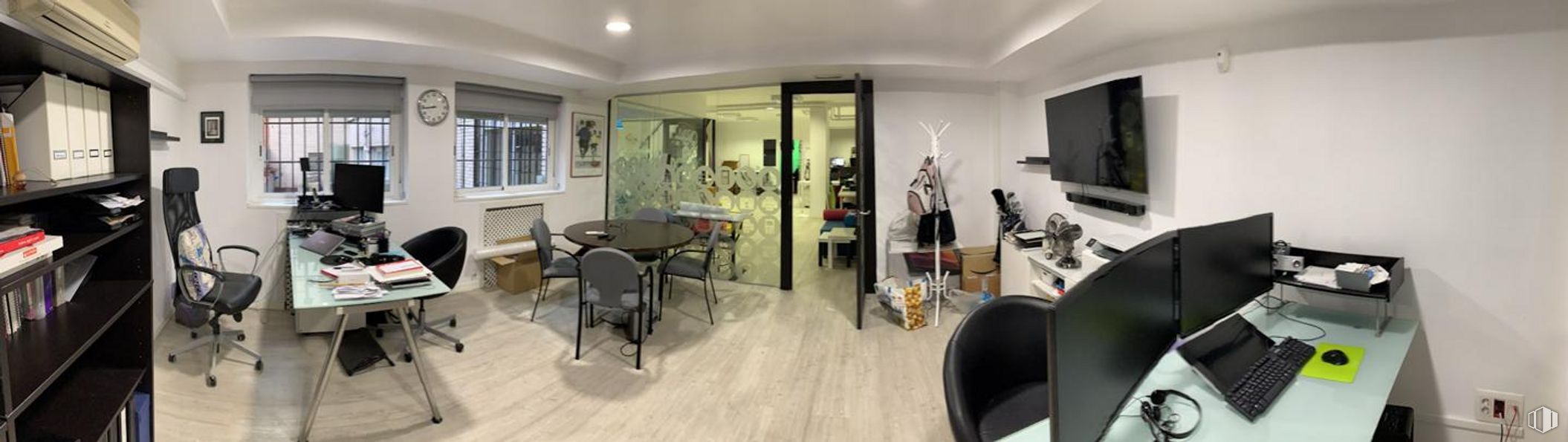 Oficina en venta en Calle Irún, 25, Moncloa - Aravaca, Madrid, 28008 con mueble, silla, televisión, ventana, mesa, propiedad, edificio, marco, interiorismo y suelos alrededor