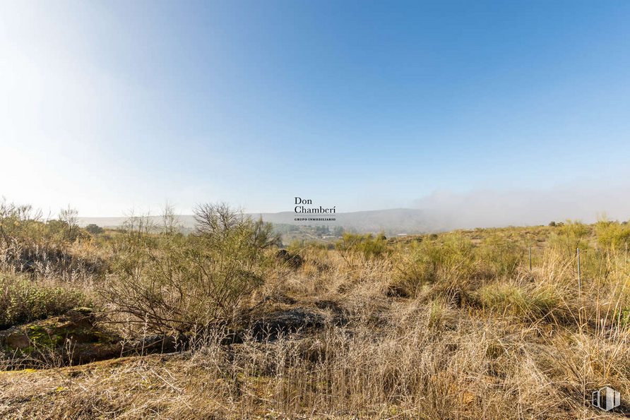 Land for sale at Urbanización La Pozuela, Toledo, 45004 with sky, plant community, natural landscape, plant, land lot, landscape, plain, rural area, horizon and grass around