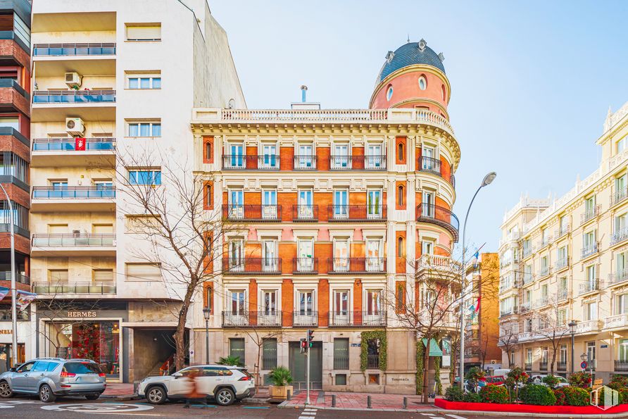 Oficina en alquiler en Calle Claudio Coello, Salamanca, Madrid, 28001 con coche, edificio, durante el día, ventana, apartamento, zona urbana, ciudad, fachada, barrio y condominio alrededor