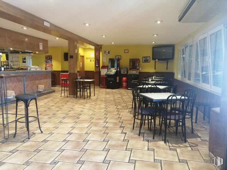 Retail for sale at Labajos, Labajos, Segovia, 40146 with stool, chair, table, furniture, interior design, flooring, hall, tile flooring, floor and building around