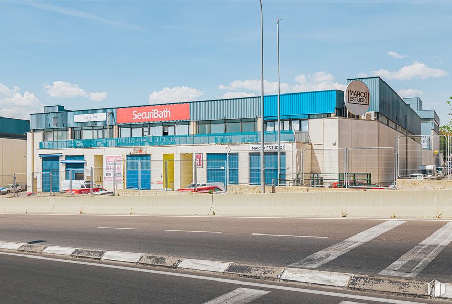 Oficina en alquiler en Avenida Doctor Severo Ochoa, 31, Alcobendas, Madrid, 28100 con edificio, cielo, nube, asfalto, ventana, superficie de la carretera, fachada, carretera, edificio comercial y ciudad alrededor