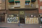 Retail for rent at Zona Centro, Cuenca, 16004 with window, building, art, neighbourhood, house, graffiti, city, facade, paint and wood around