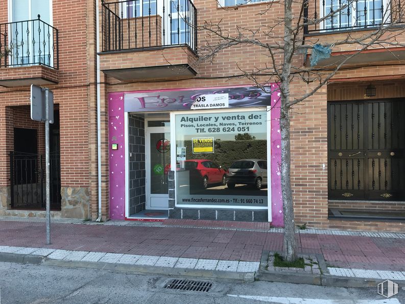 Local en venta en Avenida de la Ilustración, 50, Velilla de San Antonio, Madrid, 28891 con ventana, edificio, accesorio, superficie de carretera, albañilería, ladrillo, barrio, planta, fachada y ciudad alrededor