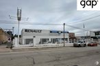 Industrial for sale at Polígono Palancares, Cuenca, 16004 with sky, cloud, automotive parking light, building, wheel, street light, vehicle, tire, car and asphalt around