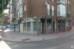 Retail for sale at Calle Talleres, Toledo, 45003 with building, property, window, road surface, urban design, neighbourhood, residential area, tree, condominium and sidewalk around