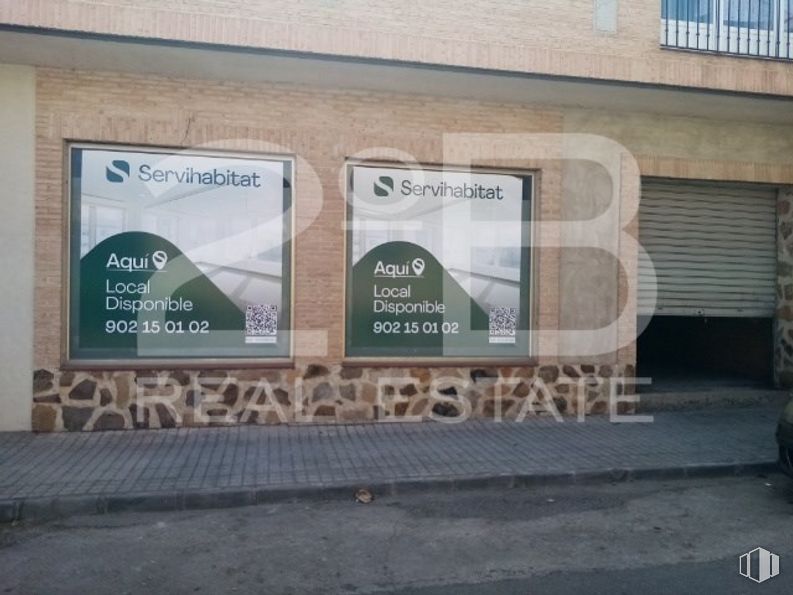 Local en venta en Casco urbano, Consuegra, Toledo, 45700 con ventana, edificio, fuente, fachada, gas, arte, casa, publicidad, señalización y gráficos alrededor