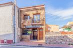 Retail for sale at Calle Real, Navalafuente, Madrid, 28729 with window, building, door, sky, cloud, plant, wood, road surface, neighbourhood and asphalt around