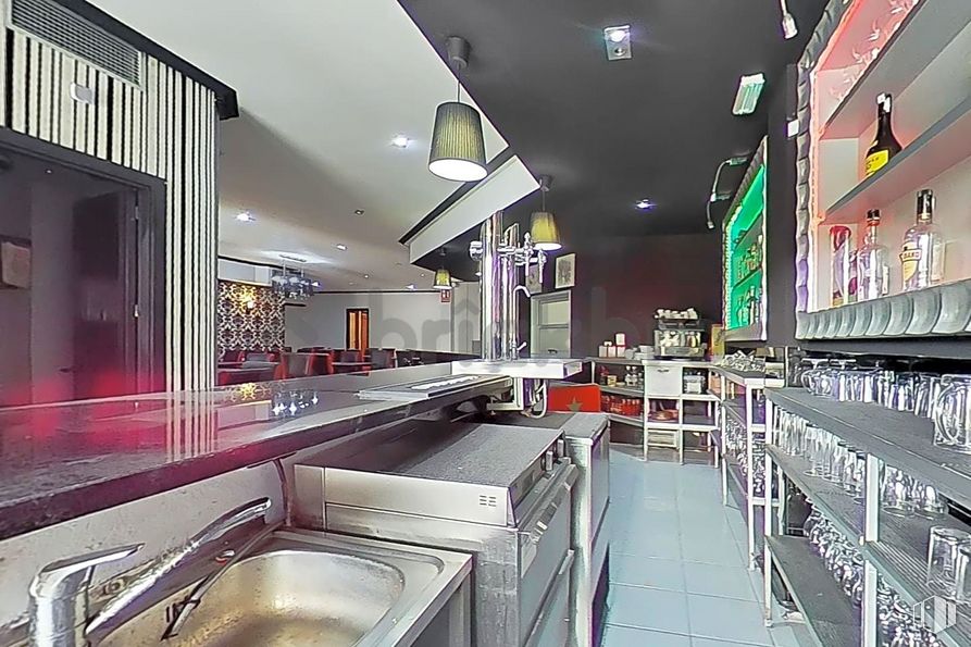 Retail for sale at C.C. Zocoslada, Avenida España, 23, Coslada, Madrid, 28820 with sink, lighting, kitchen sink, shelf, tap, cabinetry, shelving, ceiling, kitchen and building around