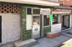 Retail for sale at Calle Salamanca, 3, Alcorcón, Madrid, 28922 with door, building, window, fixture, wall, facade, real estate, gas, street and road around