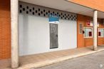 Retail for rent at Avenida República Argentina, Arganda del Rey, Madrid, 28500 with door, wall, brickwork, brick, composite material, concrete, building material, home door and sign around