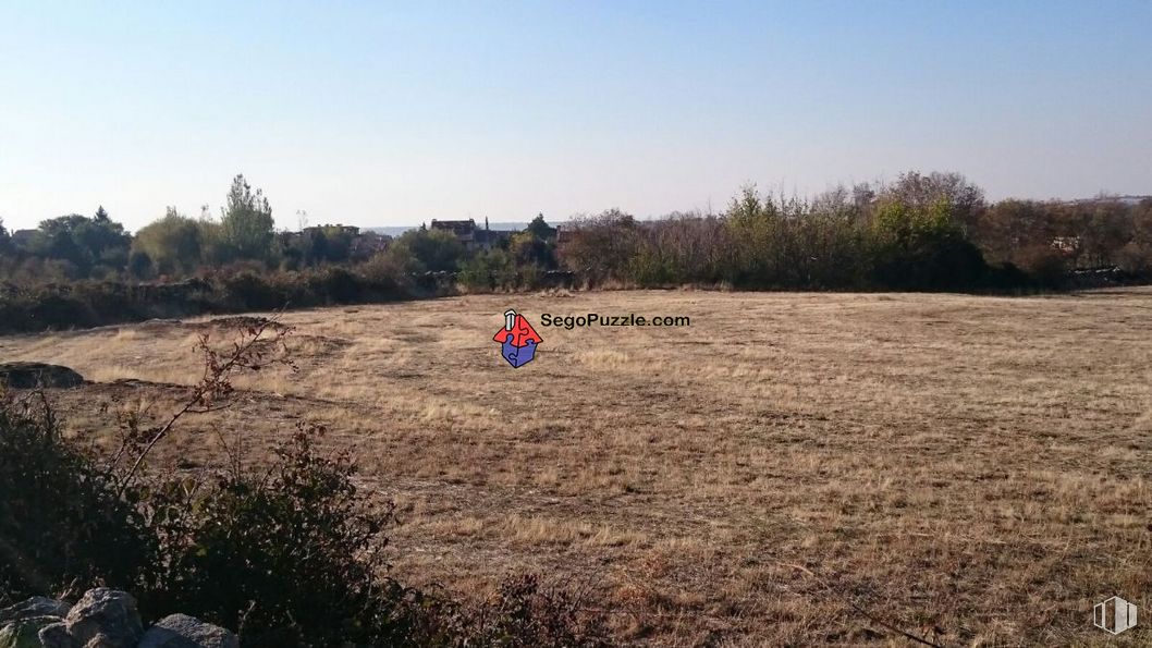 Land for sale at Zona Torrecaballeros, Torrecaballeros, Segovia, 40160 with sky, plant, plant community, tree, natural landscape, landscape, plain, agriculture, grassland and grass around