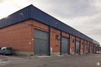 Industrial for sale at Avenida Industria, Illescas, Toledo, 45200 with van, building, door, cloud, sky, car, vehicle, fixture, wood and brick around