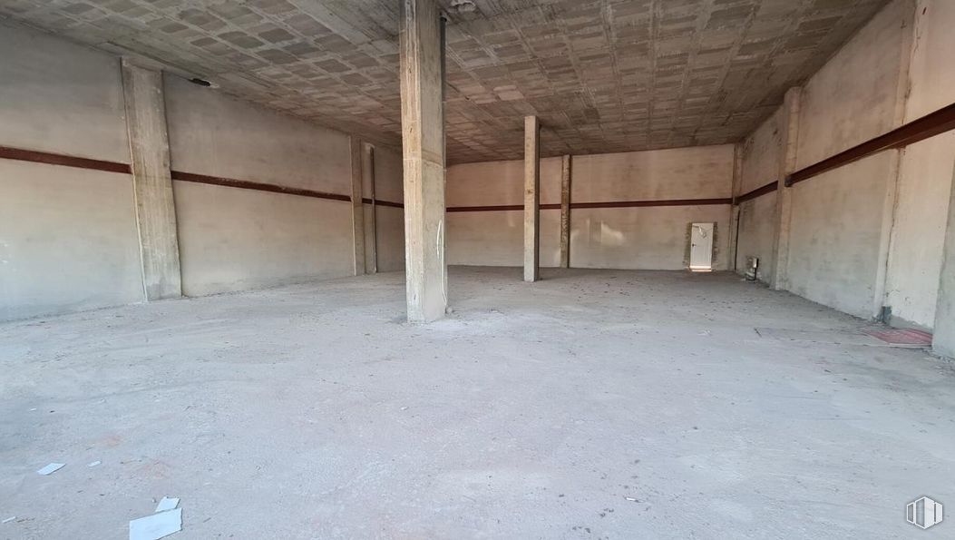 Nave en alquiler en Calle Arnaldo Vilanova, Avenida Leonardo Da Vinci, Getafe, Madrid, 28906 con madera, hall, suelo, suelos, casa, material compuesto, edificio, hormigón, madera dura y techo alrededor