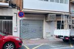 Retail for sale at Calle Peña Nueva, 16, Villa de Vallecas, Madrid, 28031 with wheel, car, door, tire, land vehicle, vehicle, window, motor vehicle, automotive lighting and infrastructure around