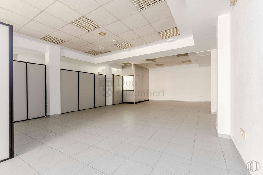 Oficina en venta en Avenida San Pablo, Coslada, Madrid, 28820 con edificio, accesorio, hall, interiorismo, casa, suelos, suelo, puerta, vidrio y techo alrededor