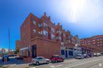 Retail for sale & for rent at Calle Aldonza Lorenzo, 7, Fuencarral - El Pardo, Madrid, 28034 with car, building, sky, wheel, tire, vehicle, window, property, architecture and urban design around