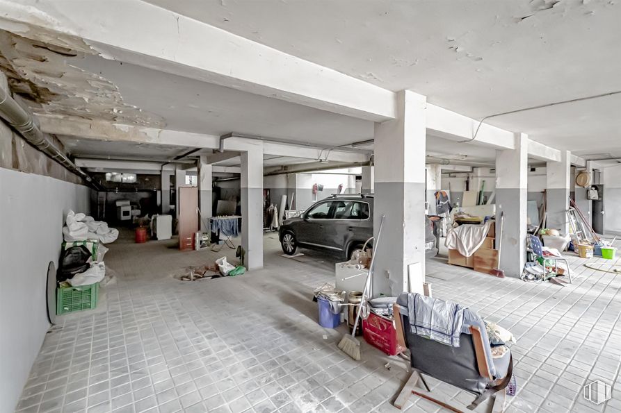 Local en alquiler en Calle Divino Vallés, 14, Arganzuela, Madrid, 28045 con coche, neumático, suelo, suelos, diseño automovilístico, planta de interior, planta, edificio, hall y vehículo alrededor