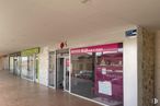 Retail for rent at Avenida Madridejos, 47, Villacañas, Toledo, 45860 with luggage & bags, fixture, door, floor, flooring, gas, building, ceiling, composite material and glass around