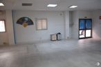 Retail for rent at Zona Estación, Las Rozas de Madrid, Madrid, 28230 with window, flooring, floor, hall, fixture, building, wood, art, ceiling and event around