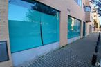 Retail for rent at Calle Cuenca, 13, Leganés, Madrid, 28914 with window, glass and reflection around