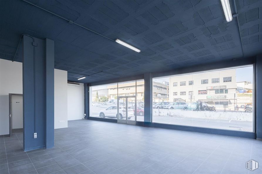 Retail for rent at Avenida Industria, 37, Alcobendas, Madrid, 28108 with light fixture, lighting, door, fixture, building, window, interior design, flooring, floor and shade around