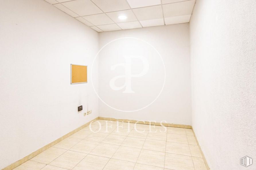 Oficina en venta en Calle Alonso Cano, Chamberí, Madrid, 28003 con edificio, madera, casa, diseño de interiores, suelo, piso, pared, rectángulo, pintura y propiedad material alrededor