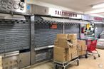 Retail for sale at Calle Real, 5, San Sebastián de los Reyes, Madrid, 28700 with packaged goods, wood, fixture, gas, machine, tool cabinet, service, flooring, metal and engineering around