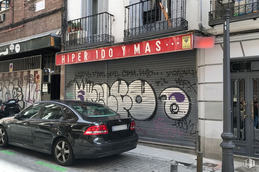 Local en alquiler y venta en Calle Ballesta, 26, Centro, Madrid, 28004 con rueda, coche, luz de estacionamiento, neumático, vehículo, matrícula del vehículo, edificio, luces traseras y de freno, ventana y iluminación del automóvil alrededor