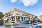 Retail for rent at Avenida Sauces, Móstoles, Madrid, 28935 with car, cloud, sky, building, plant, window, tree, vehicle, urban design and real estate around