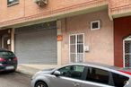 Local en alquiler en Calle Mar Negro, Las Rozas de Madrid, Madrid, 28230 con coche, neumático, rueda, ventana, puerta, luz de estacionamiento, vehículo terrestre, vehículo, diseño automovilístico y neumático de automoción alrededor