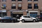 Local en venta en Calle del Molino, 8, Pinto, Madrid, 28320 con coche, rueda, neumático, ventana, vehículo terrestre, vehículo, edificio, vehículo de motor, neumático de automoción y infraestructura alrededor