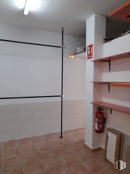 Local en alquiler en Avenida Lisboa, 8, Alcorcón, Madrid, 28924 con mueble, edificio, alumbrado, accesorio, interiorismo, madera, suelo, suelos, casa y techo alrededor