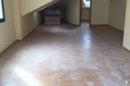 Oficina en alquiler en Zona Centro, Guadarrama, Madrid, 28440 con accesorio, madera, interiorismo, suelos, suelo de baldosas, suelo, ventana, material de construcción, inmobiliario y material compuesto alrededor